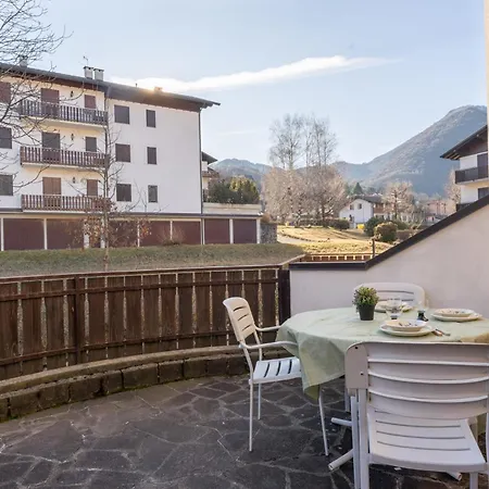 Panoramic Terrace *